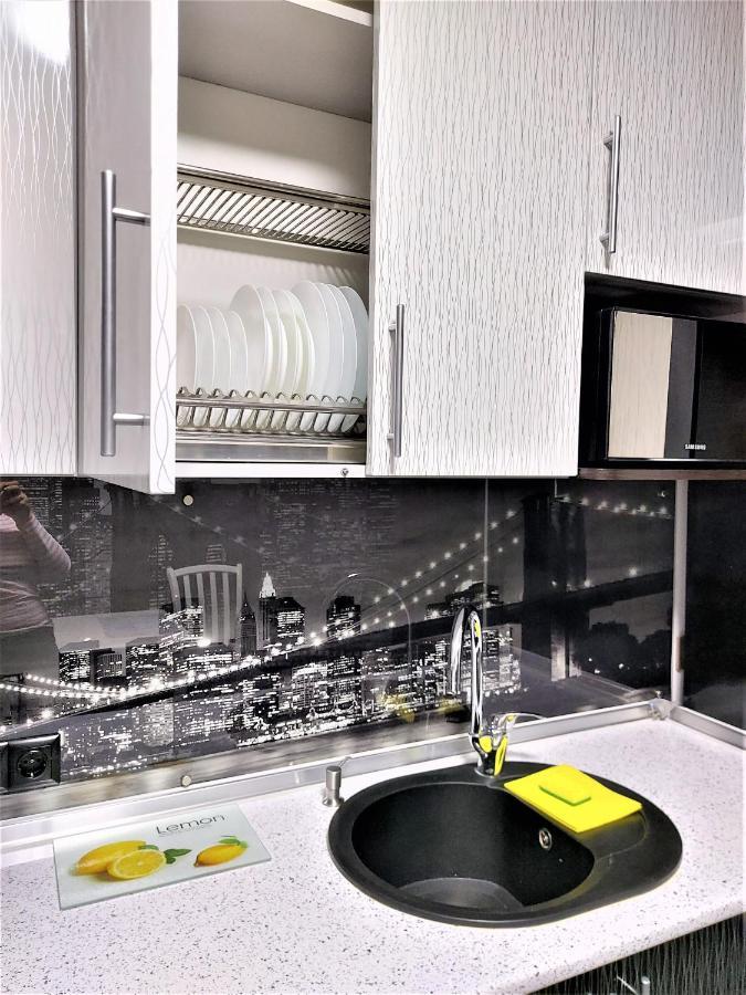 Атмосферна 1-К Квартира М Лівобережна Kiev Extérieur photo